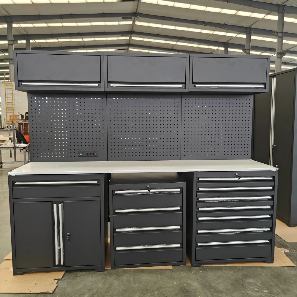 स्टर्ड धातु workbench
